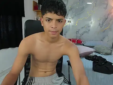 slim_dirtyxx1 live cam on StripChat