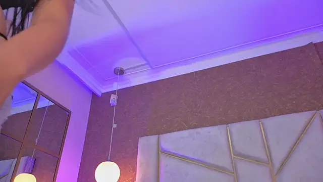 Isa_Roses webcam