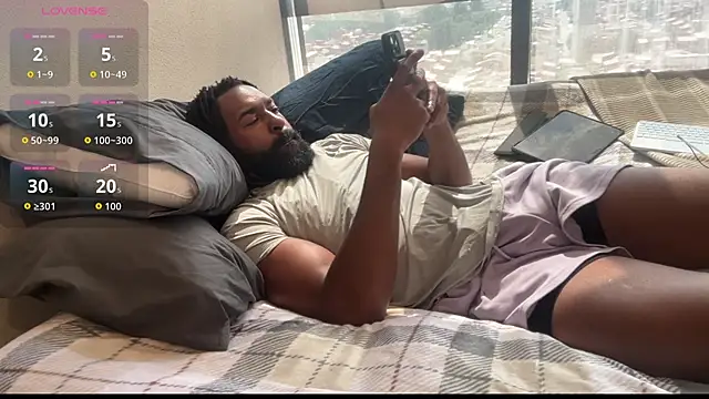 blackmuscless webcam