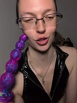 MrsCrazy18 webcam