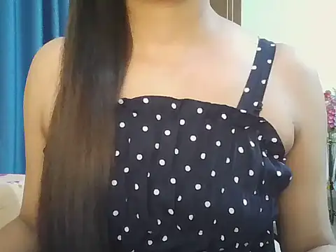 Jonaki69 live cam on StripChat