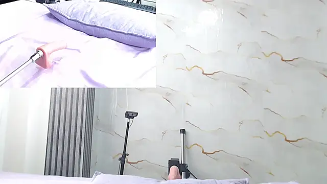 Emma_trons_ webcam