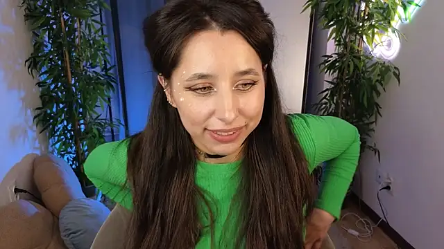 KiraNoir___ webcam