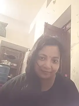 Aditibeauty42 webcam