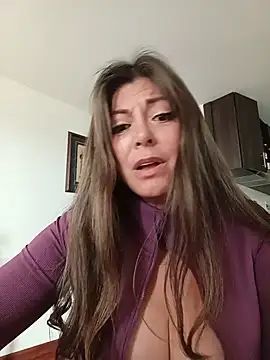 emma_tour (F mature) - Make me happy and make me really wet