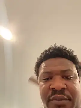 KingBear18 webcam