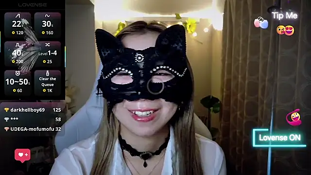 arianozomi_0808 live cam on StripChat