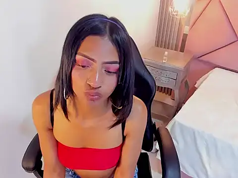 ScarlettRosettiVs live cam on StripChat