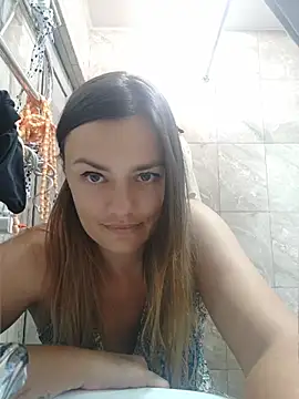 KrissSexi 🔊 free naked chat