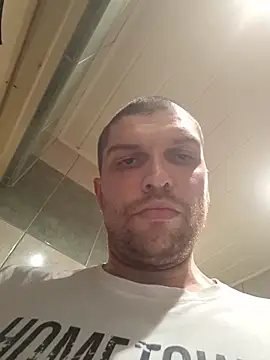 BigSilkCock live sex cam