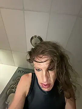 kikiwonderbar webcam