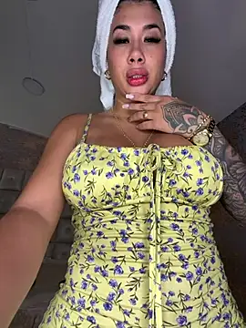 kiim_taaylor webcam