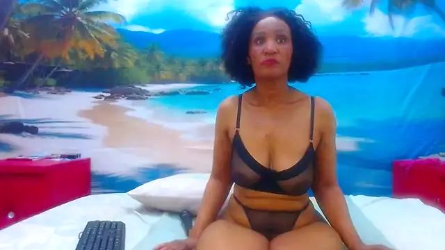 KARLASKYYxx webcam