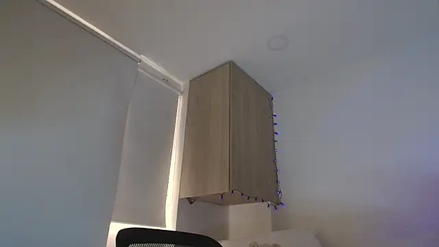 Charlotte11-11 webcam