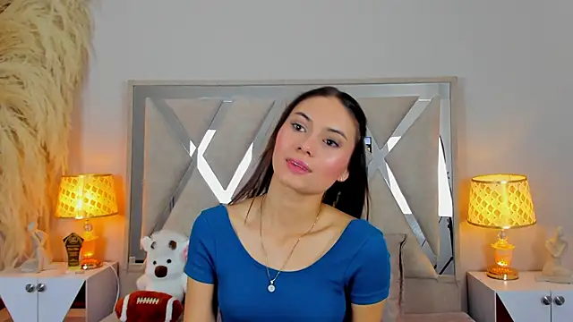 NicolMiller4 webcam