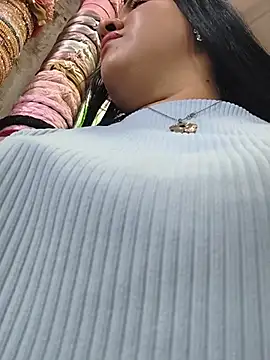 Kendra-daring webcam