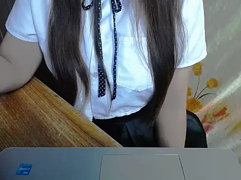 maian_love webcam