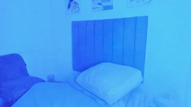 britanny_jones1 live cam on StripChat