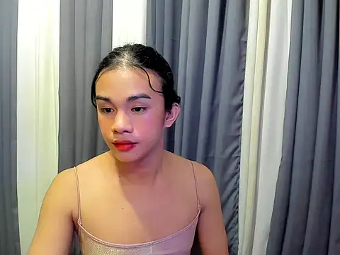 EllieTan webcam
