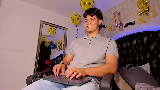 MaxCruz_ webcam