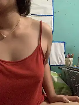 Poojachauhanlive webcam