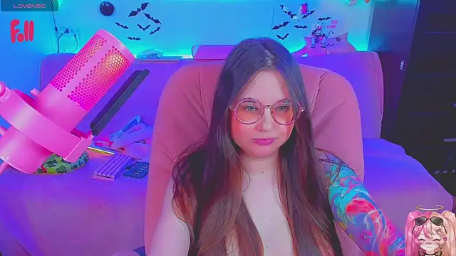 Lolisuccub webcam