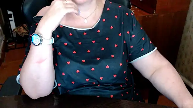 AlisaHot55 webcam