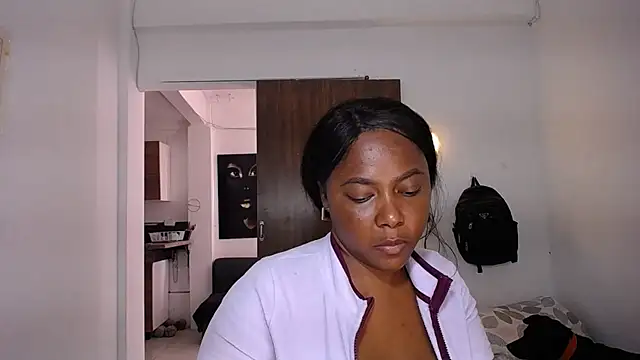yselahot webcam