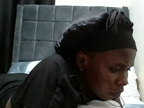 yummyychocolate_ webcam