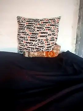 big__bearrr webcam