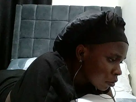 yummyychocolate_ webcam