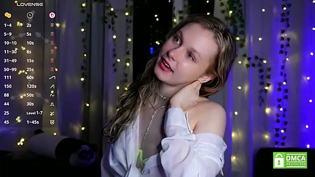 Tender_beauty live cam on StripChat