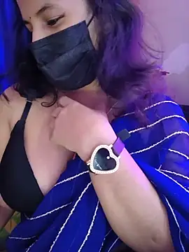 Hot_Alicee live cam on StripChat