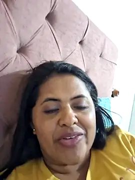 Katrina_Lush webcam