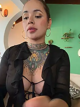 yandracelisofficial webcam