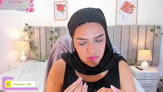 Umarani_ webcam