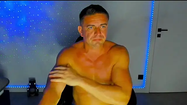 BadBoyVibes84 webcam