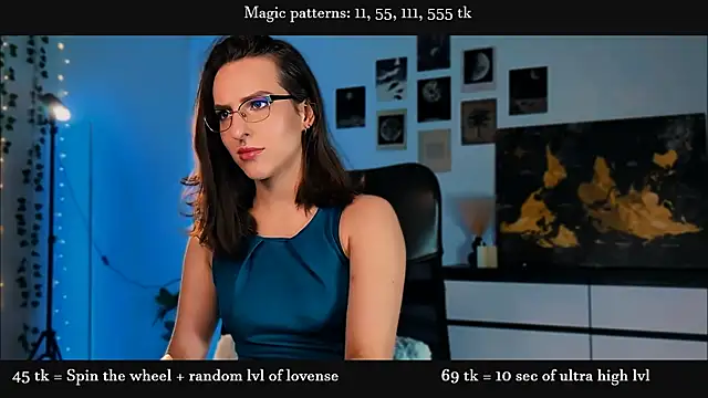 Alicia_x_art webcam