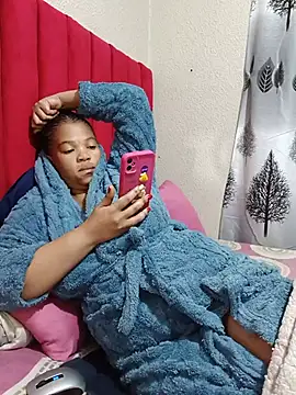 FreakyAngel3X webcam