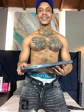 Salomon_koude live cam on StripChat