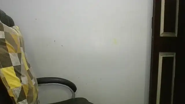 Divyahoty webcam