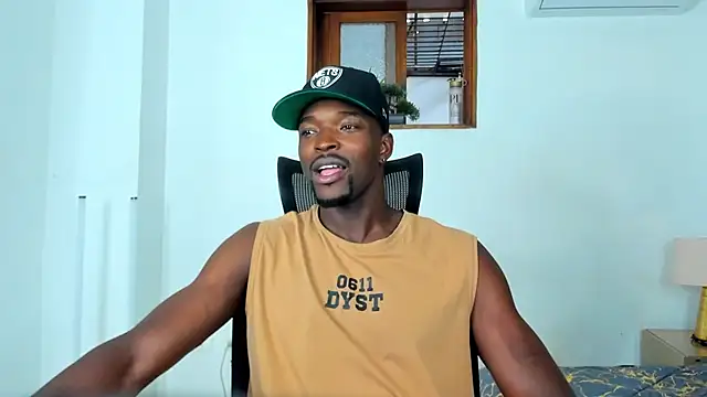 Dylan_Taylor webcam