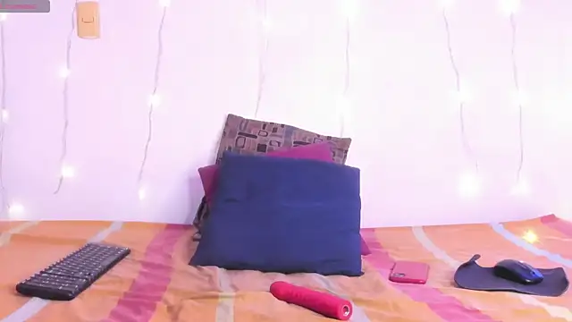 izan_20 webcam