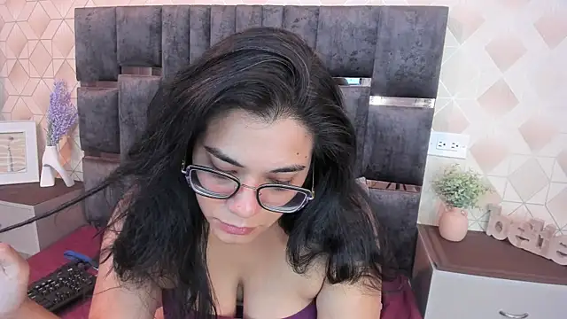 Julieta_Carden_ webcam
