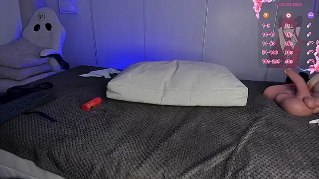 sasha_riverss webcam