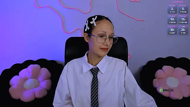 mona_cloud webcam