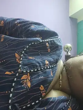 yamini1431 webcam