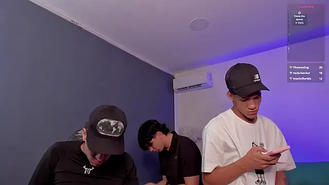 Handsomeboyss19 webcam
