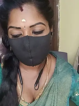 tamilammukuttyy webcam