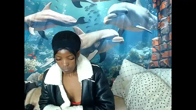 AfricanBarbiee69 webcam